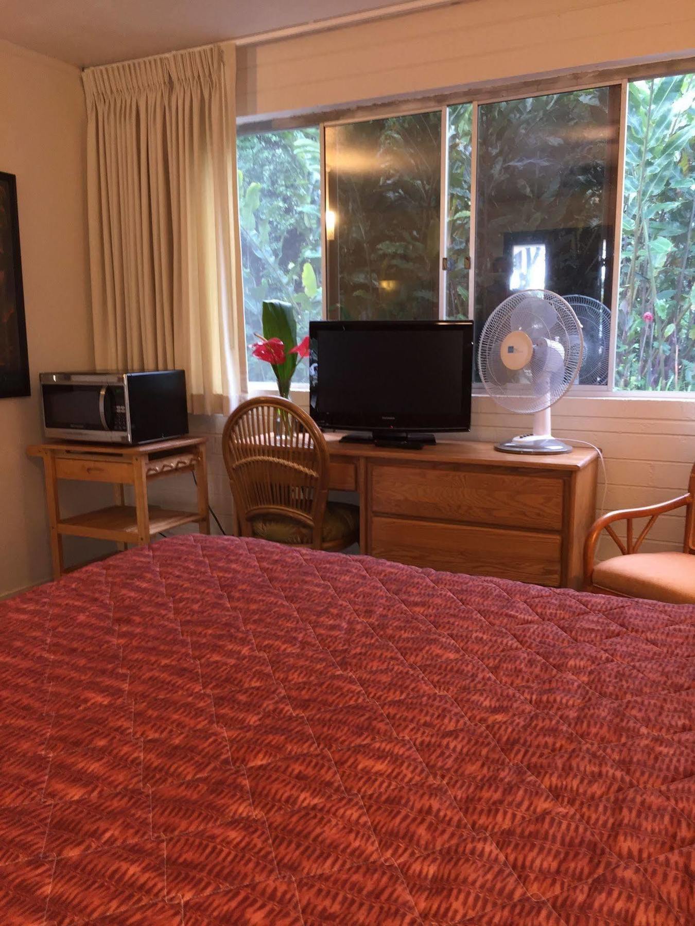 Dolphin Bay Hotel Hilo Ngoại thất bức ảnh